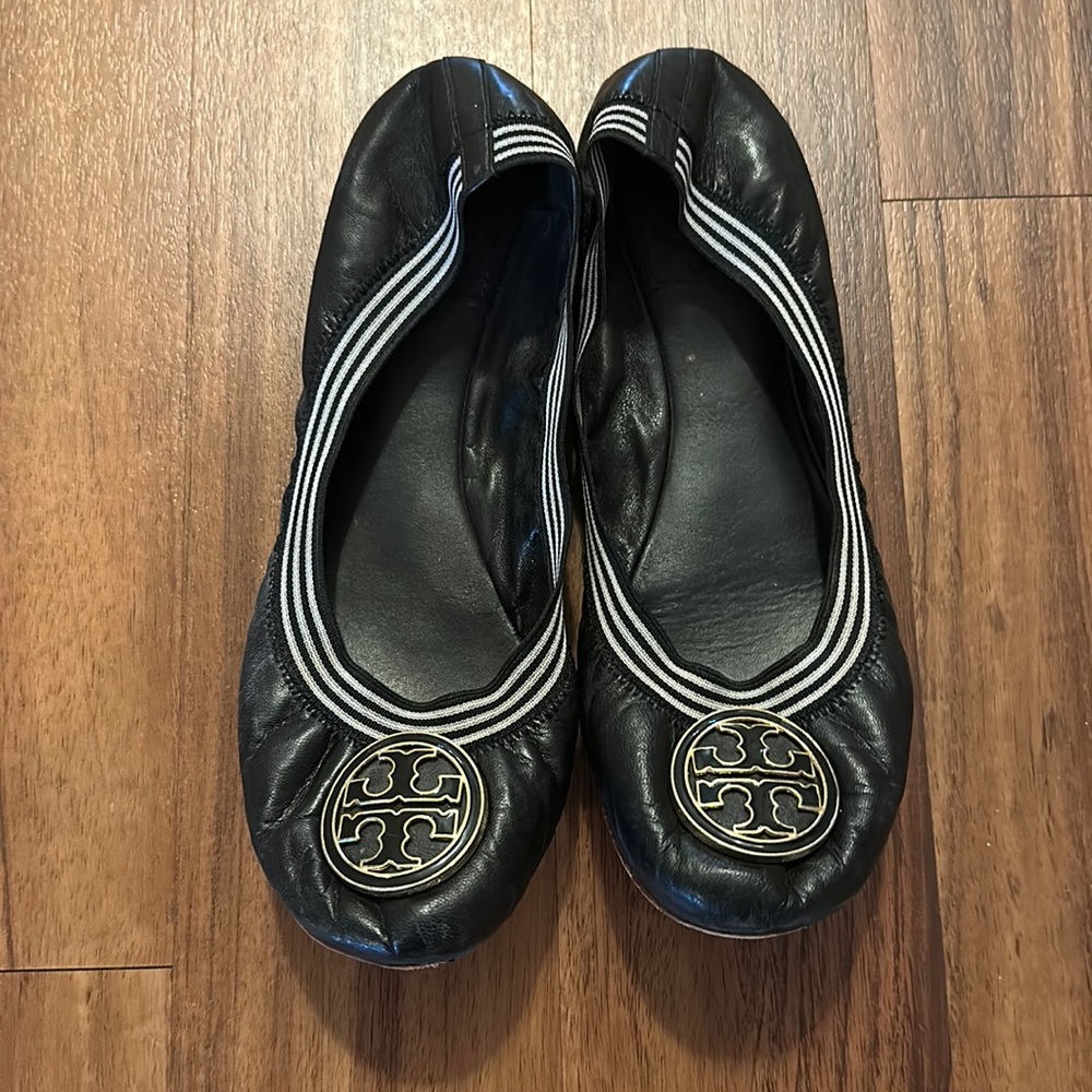 Tory Burch Caroline stripe ballet flat